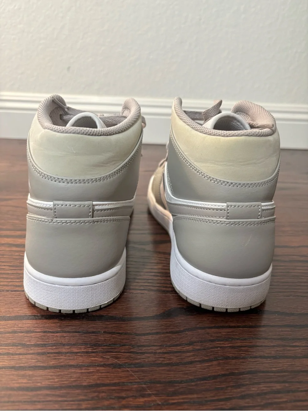Jordan Air Jordan 1 Mid Sneakers US 12 College Grey Light Bone White